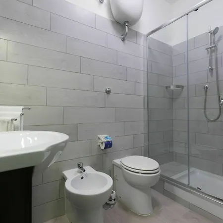 Bed & Breakfast Phoenix 2*