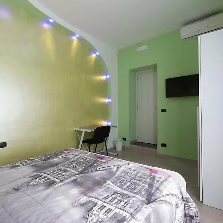 Bed & Breakfast Phoenix 2*